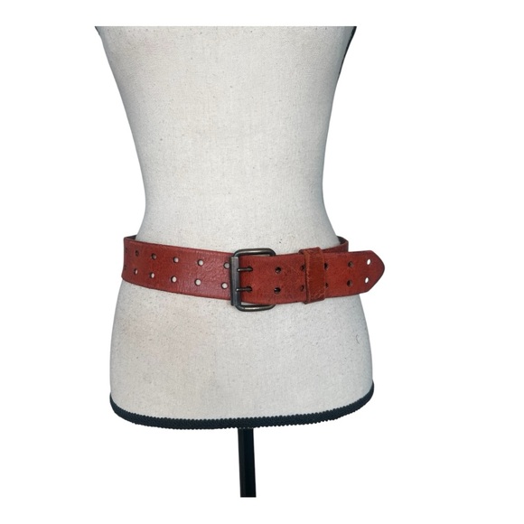 Vintage Red Grommet Leather Belt Size - Picture 8 of 8